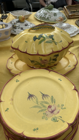 93CBB5B1-A1BE-4A53-8E30-332EC69F632E 93CBB5B1-A1BE-4A53-8E30-332EC69F632E