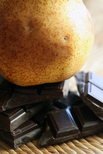 Pear with chocolate