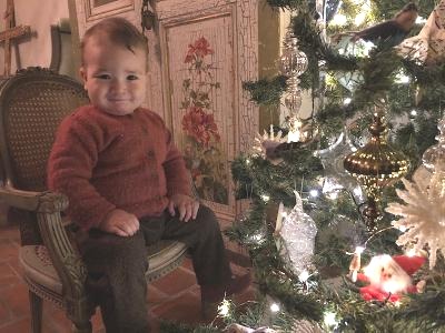 Gabriel Christmas Wonder and the Chrstmas Tree 4