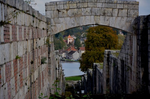 The Sep’t Ecluse. A disused staircase lock in France