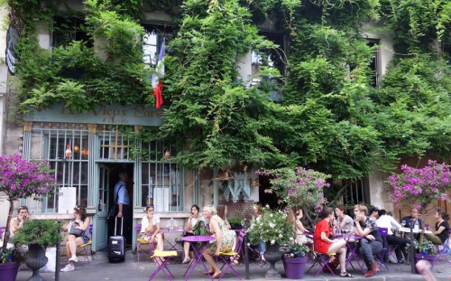 Oldest cafe in Paris becky peterson