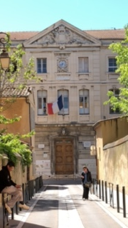 Another Wonderful Day with the French la Vie in Aix in Provence