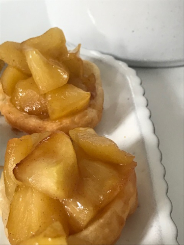 mini tarte tatin corey amaro