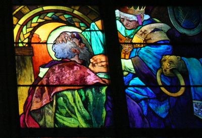 Stain glass prague hand on head