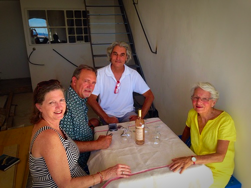 image from https://s3.amazonaws.com/feather-client-files-aviary-prod-us-east-1/2016-08-07/bc6712ad1fd14a309594e1c3bab83eb7.png image from https://s3.amazonaws.com/feather-client-files-aviary-prod-us-east-1/2016-08-07/bc6712ad1fd14a309594e1c3bab83eb7.png